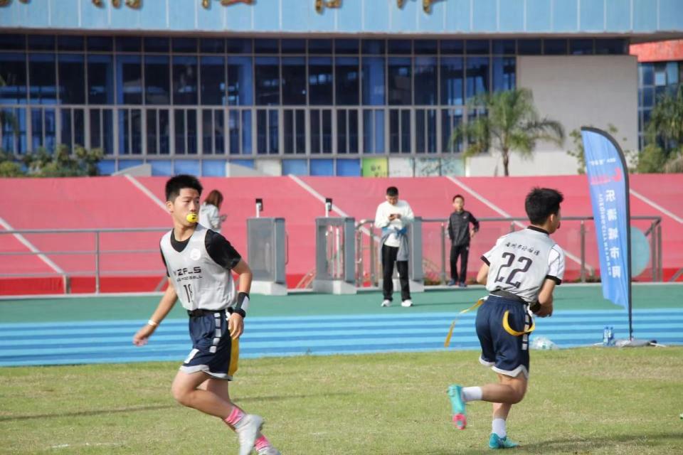 球训练场, 腰旗橄榄球 球训练场, 腰旗橄榄球