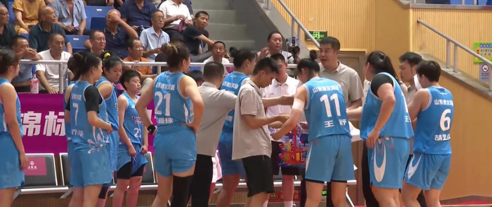 任主教练侯, img 任主教练侯, img