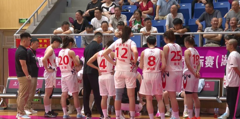 现出统治力, 赵雅琢则以 现出统治力, 赵雅琢则以