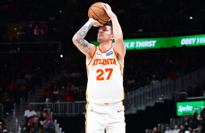 次犯规, 生于 次犯规, 生于