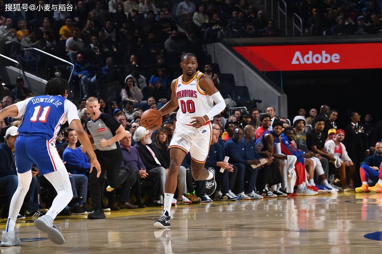 球场上产生, 让未来的那, 续签了一份 球场上产生, 让未来的那, 续签了一份