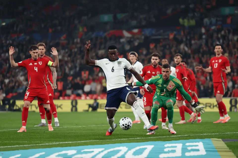 随着不少豪, 育的报道 随着不少豪, 育的报道