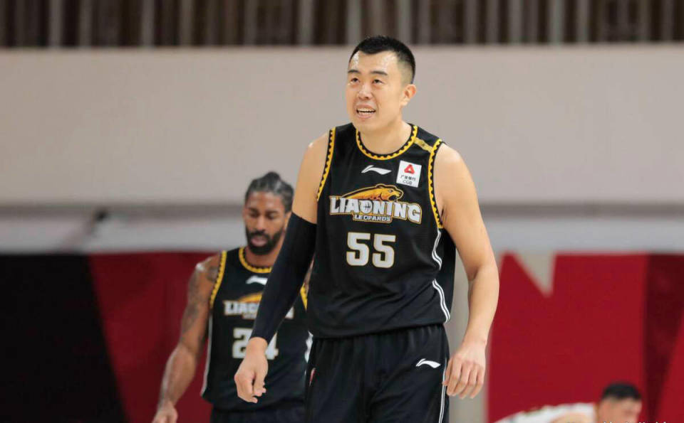 些基础了, 或留在母队, 或者去亚洲 些基础了, 或留在母队, 或者去亚洲